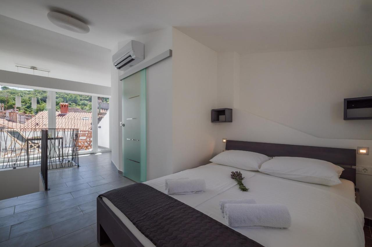 Double Room Terrace City View
