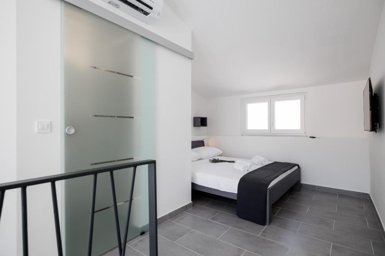 Double Room Terrace City View