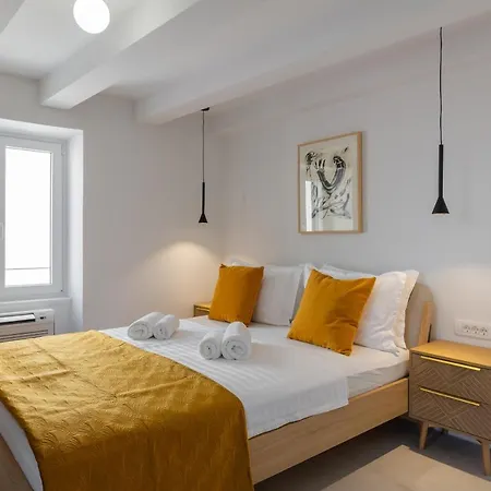 Miracolo di Mare Golden House-2